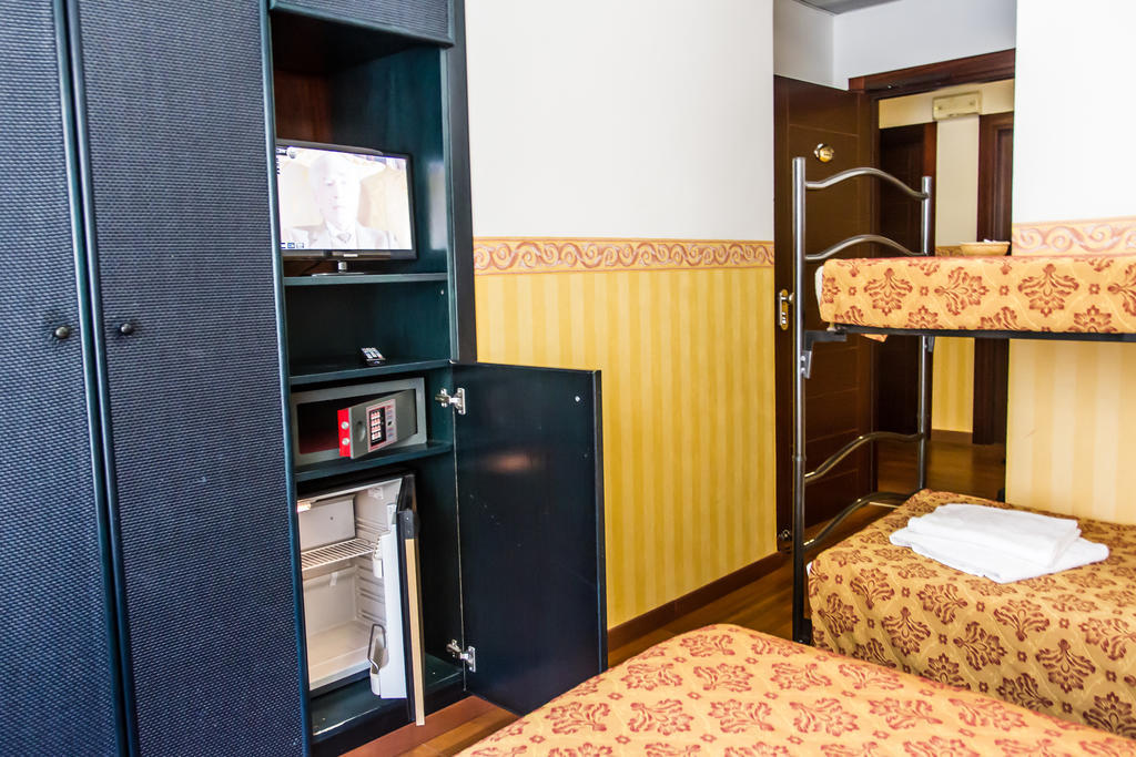 Hotel Consul - Family Hotel リッチョーネ 部屋 写真